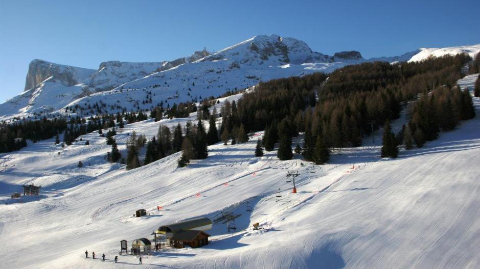 Studio Aux Pieds Des Pistes Saint-Étienne-en-Dévoluy Екстериор снимка