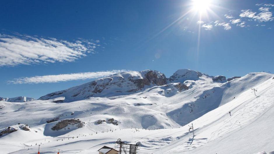 Studio Aux Pieds Des Pistes Saint-Étienne-en-Dévoluy Екстериор снимка