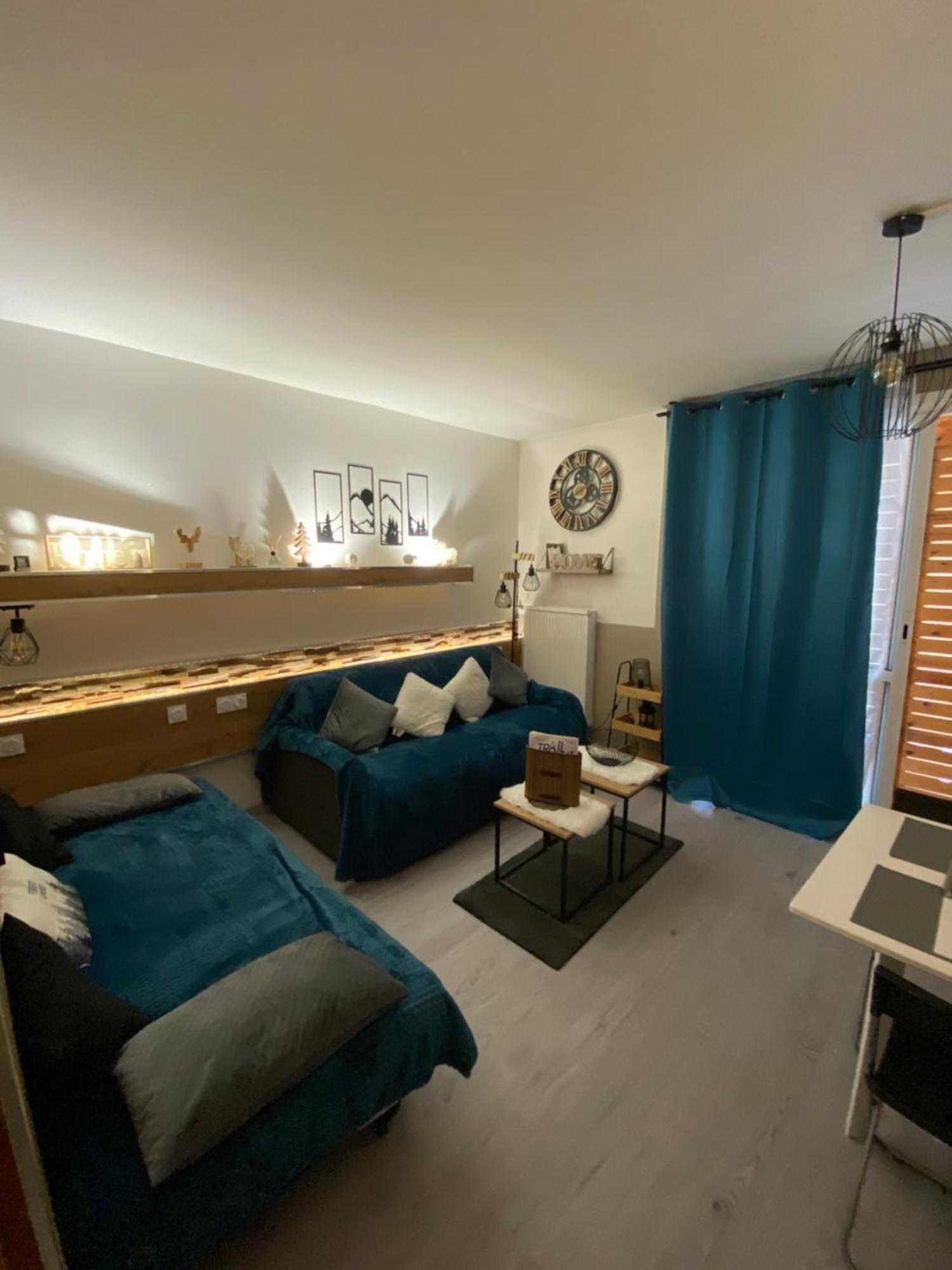 Studio Aux Pieds Des Pistes Saint-Étienne-en-Dévoluy Екстериор снимка